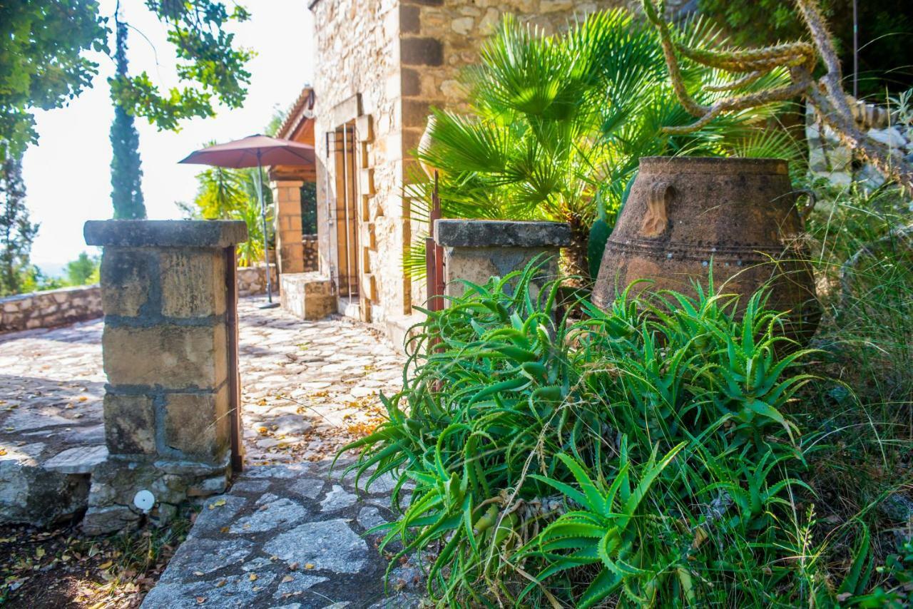 Petromanos, A Unique Place With Dreamy Sunsets! Xirokambos (Peloponnese) Exterior foto
